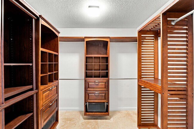 Building Photo - 3310 NW 90th Ave