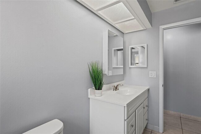 Building Photo - 2502 Indigo Dr
