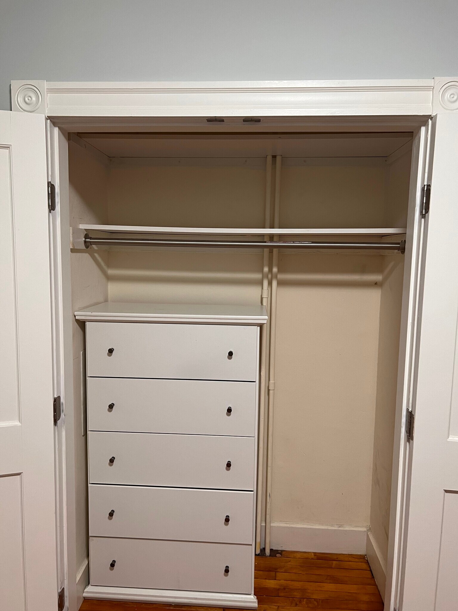 Building Photo - 72 Bakersfield St