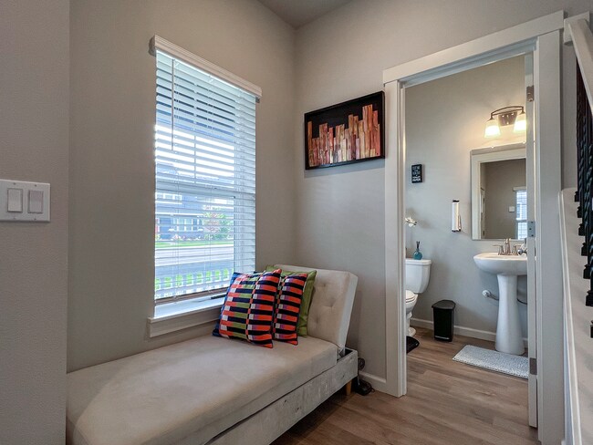 Building Photo - Amazing Location 3 Bedrooms 2.5 Bathrooms in the New Reeds Crossing Community!  Hillsboro near In...