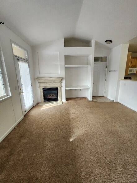 Building Photo - 10427 W Hampden Ave