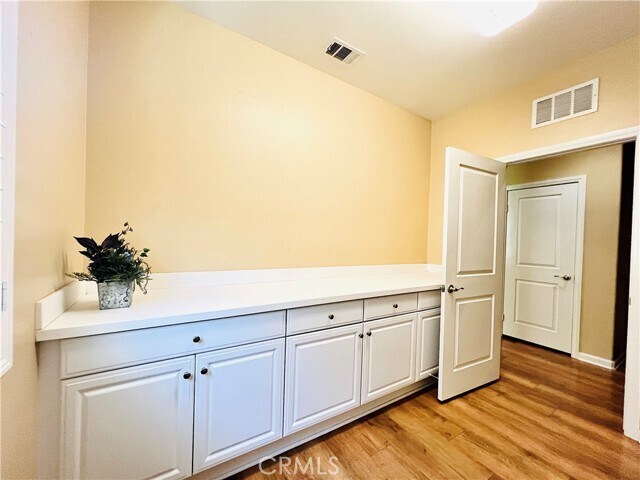 Building Photo - 10920 Playa Del Sol