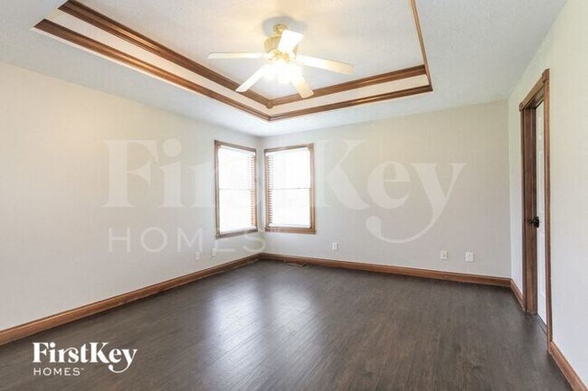 Building Photo - 169 Meadows Ct