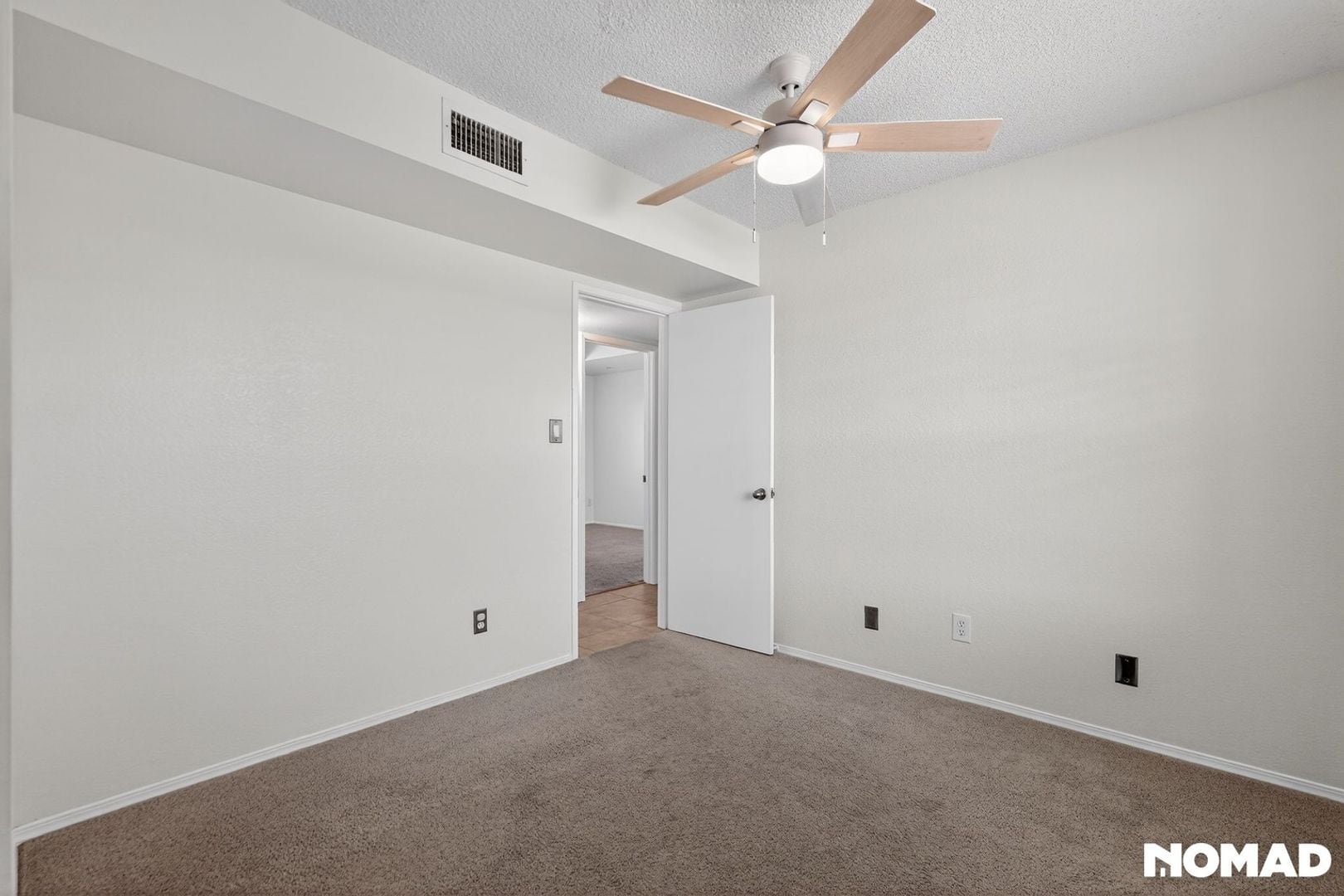 Building Photo - 1636 W Taro Ln