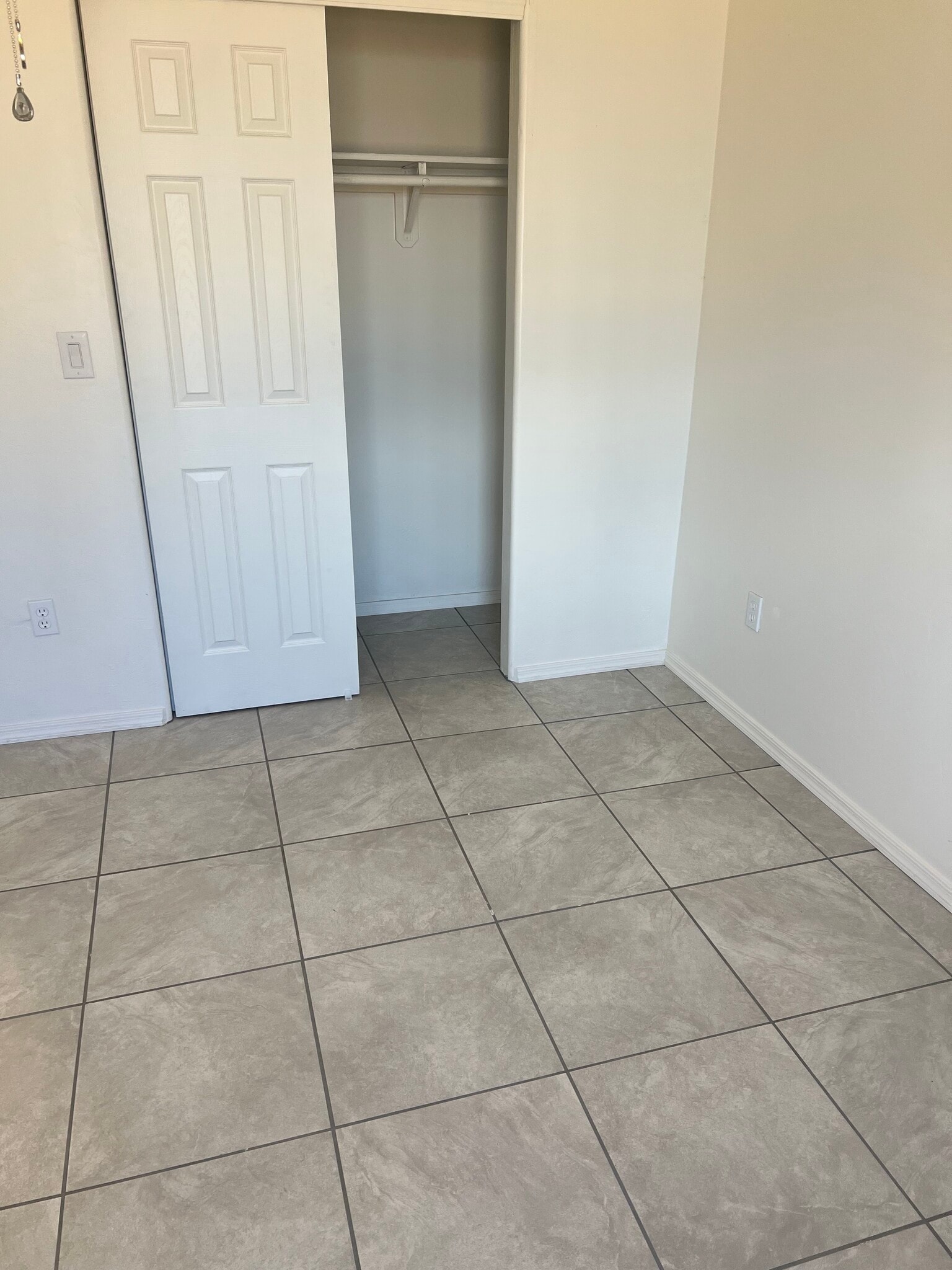 Building Photo - 1176 Menta Ct