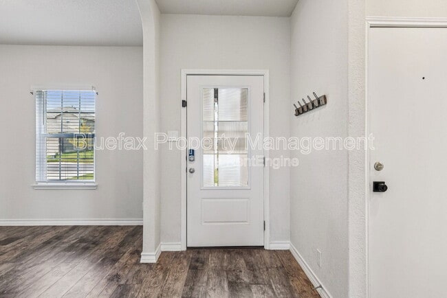 Building Photo - 4712 Paluxy Trl