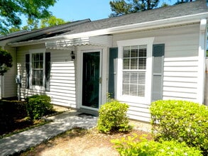 Building Photo - 71 Tiburon Trail