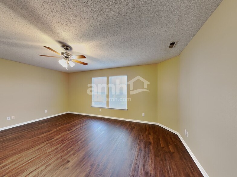 Building Photo - 14421 Refreshing Garden Ln