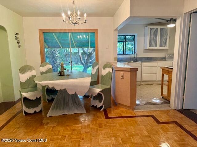 Building Photo - 250 Melaleuca Dr