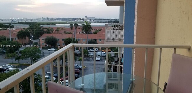 Building Photo - 4550 NW 9th St