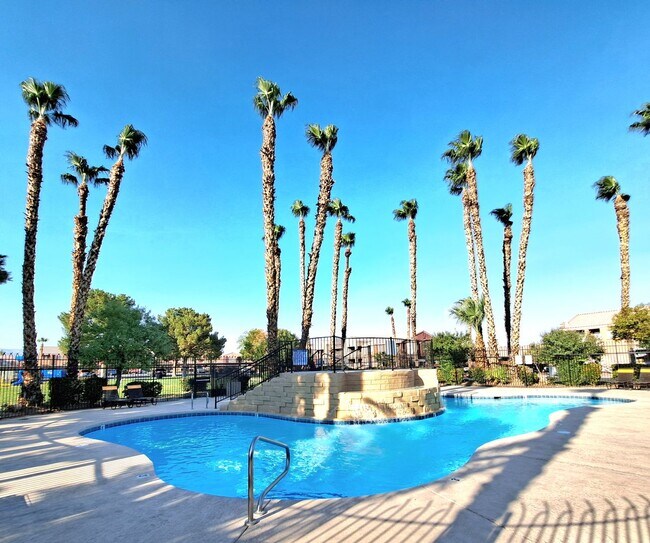 Building Photo - Manzanita Condominium:  Three Bedroom Avai...