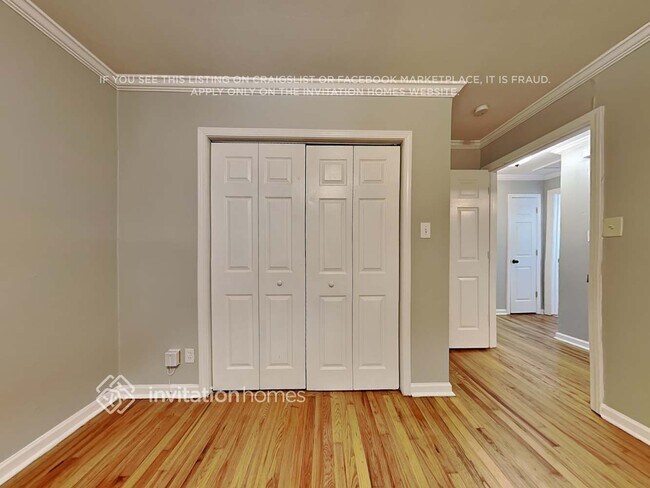 Building Photo - 4721 Murrayhill Rd