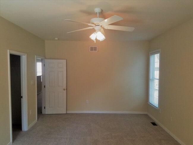 Building Photo - 9113 Stonecreek Club Pl