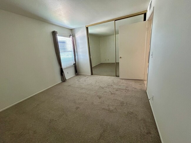 Building Photo - Beautiful home in Irvine for rent!