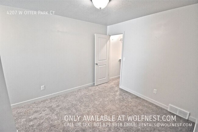 Building Photo - 4207 Otter Park Ct