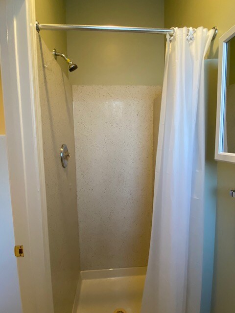 Building Photo - 1632 Mason St