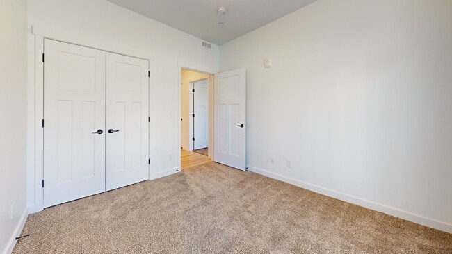 Building Photo - 1108 W 250 S