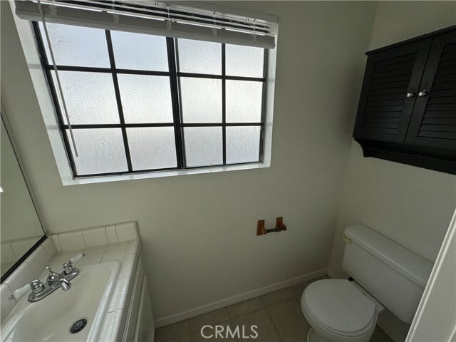 Building Photo - 526 S Catalina Ave