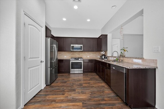 Building Photo - 617 Cortona Ln