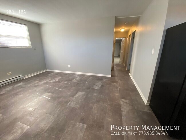 Building Photo - 2208 Hebron Ave