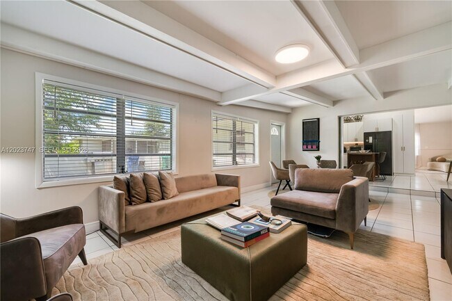 Building Photo - 11515 SW 81st Rd