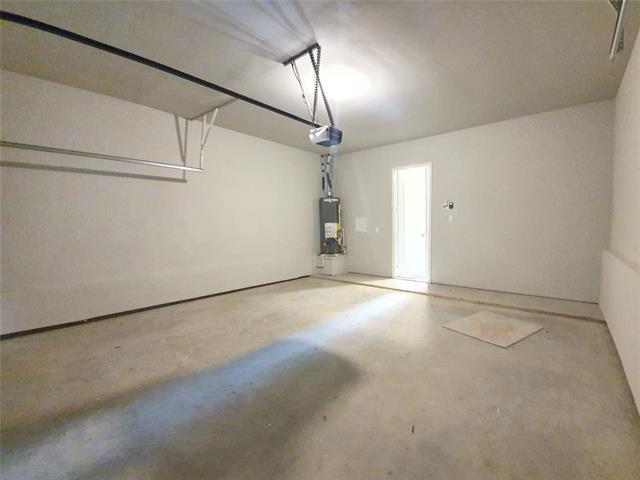 Building Photo - 8266 Primrose Wy