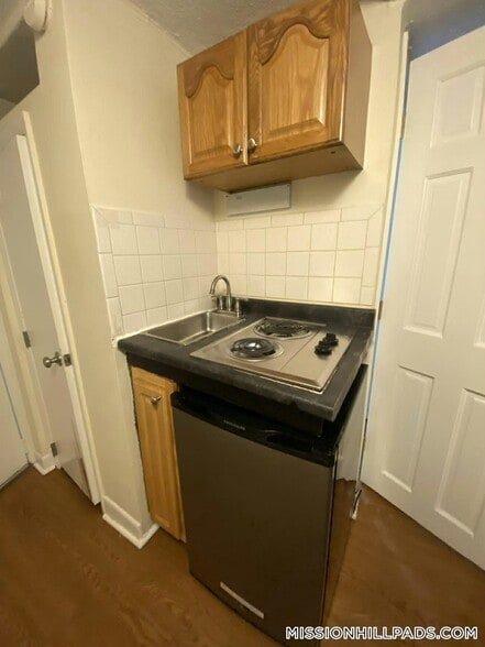 Building Photo - 49 S Huntington Ave