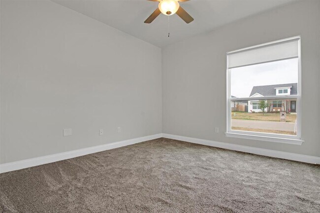 Building Photo - 5404 Black Horse