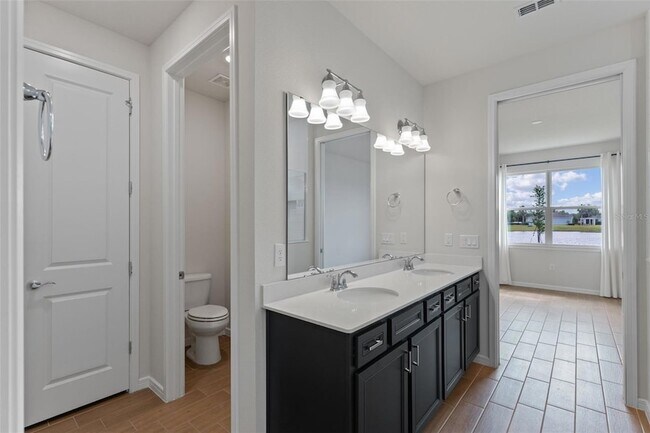 Building Photo - 6121 Blue Pond Wy