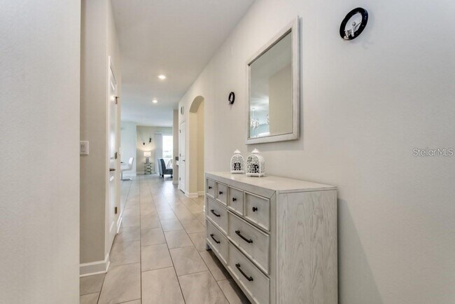 Building Photo - 1561 Flange Dr