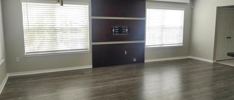 Building Photo - 6351 Cottage Woods Dr
