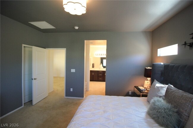 Building Photo - 10086 Emerald Edgewater Ct
