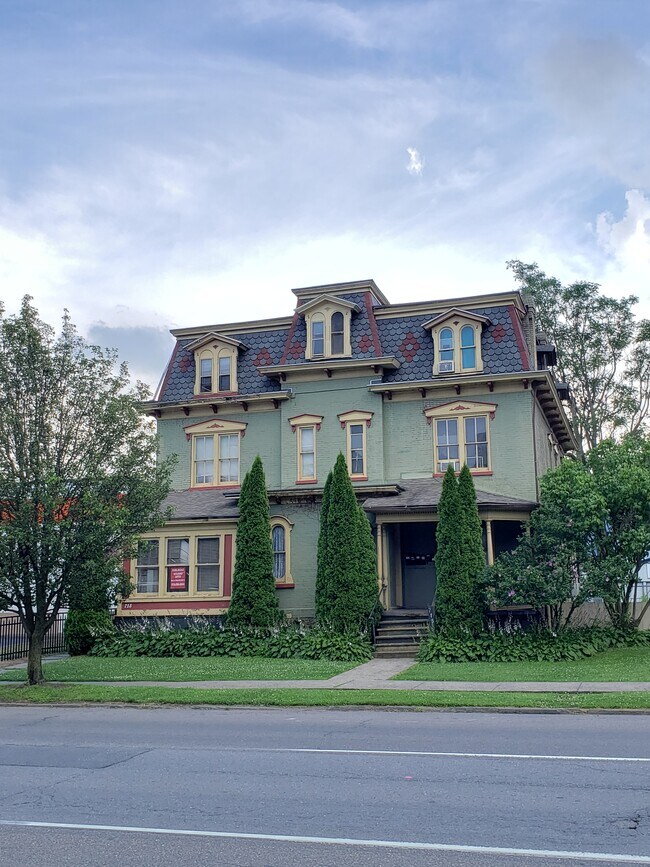 713 W 3rd St 713 W 3rd St Williamsport PA 17701 Apartment Finder