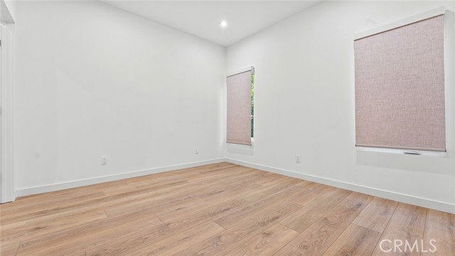 Building Photo - 512 W Washington Blvd
