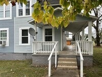 Building Photo - 3415 Alpine St SW