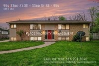 Building Photo - 954 33rd St SE