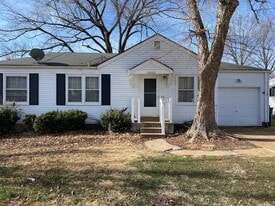 Building Photo - 10063 Coburg Lands Dr