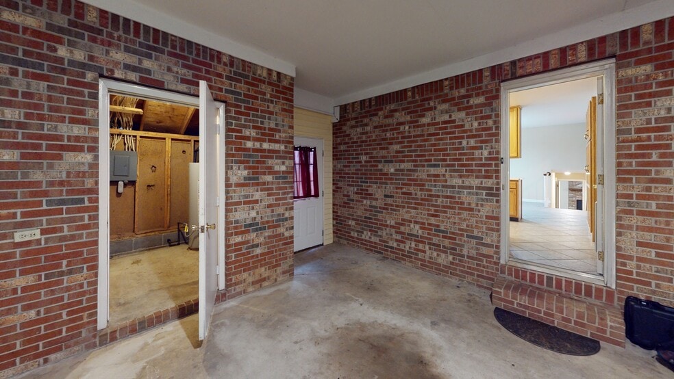 Building Photo - 3076 Speicher Cir