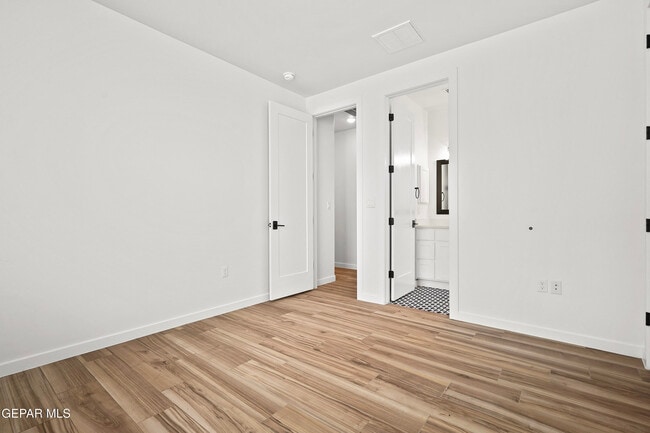 Building Photo - 13637 Chepstow Ct