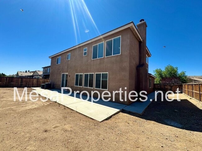 Building Photo - 11845 Elliot Way