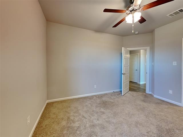 Building Photo - 545 Hazeltine Rd