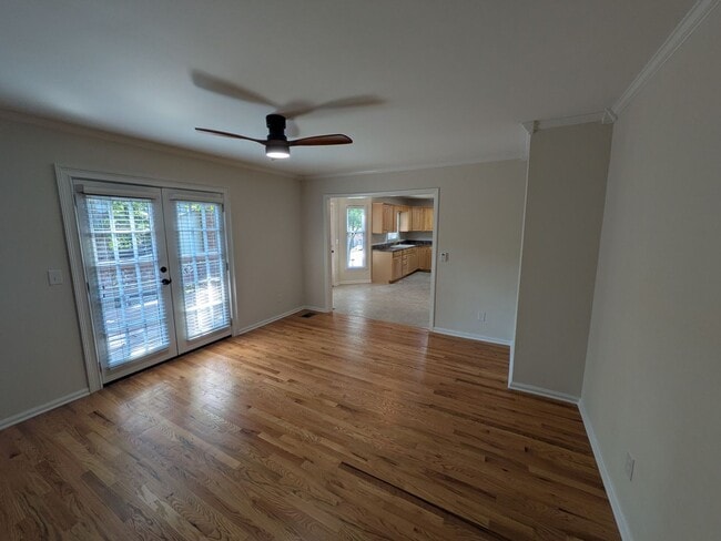 Building Photo - 2251 Nettlebrook Dr