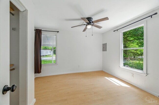 Building Photo - 61 E Ensley St