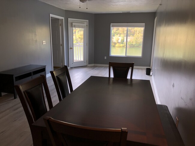 Dining table - 2206 University Commons Dr