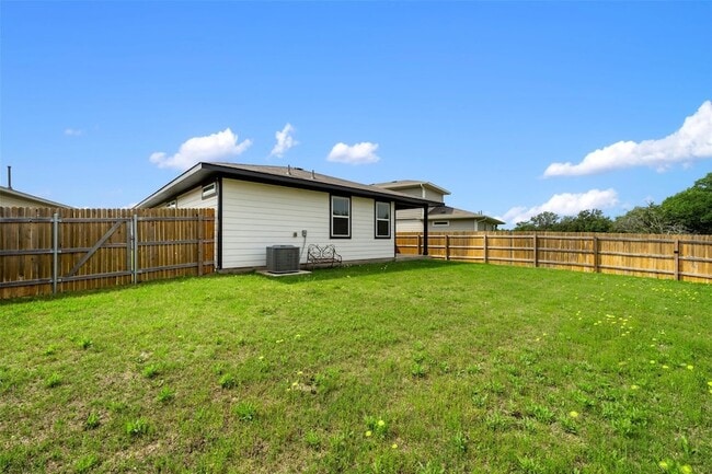 Building Photo - 253 Deserti Rd