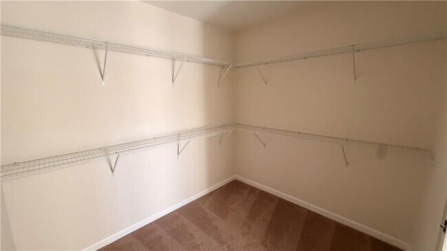 Building Photo - 3619 Gainesway Trace