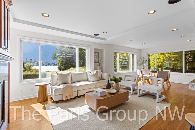 Building Photo - Stunning 3 Story Kirkland Water View Home ...