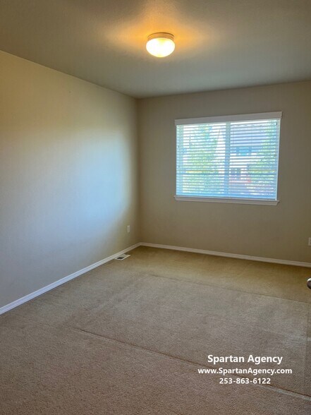 Building Photo - 18302 114th Ave E