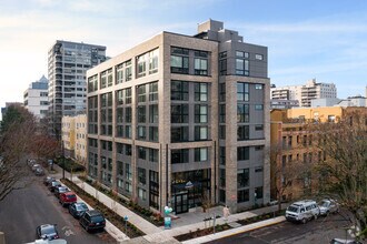 Building Photo - Summit Flats Contemporary Studios & Lofts