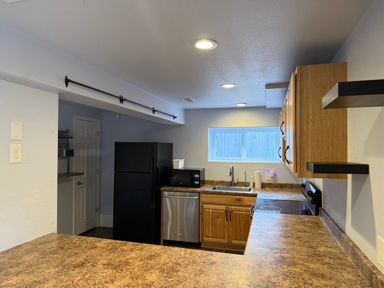 Kitchen 1 - 9559 Troon Village Dr